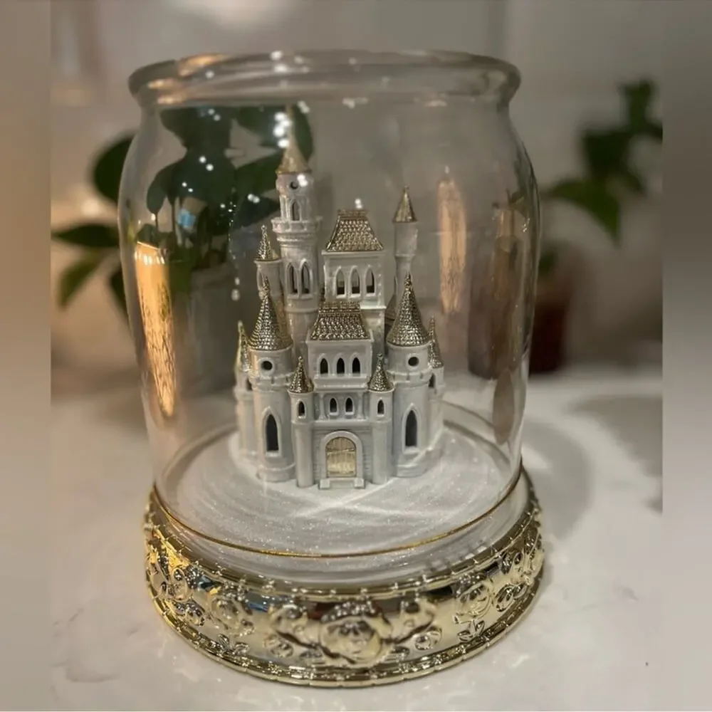 Bath & Bodyworks x Disney Cinderella’s Castle Gold Light Up Candle Holder